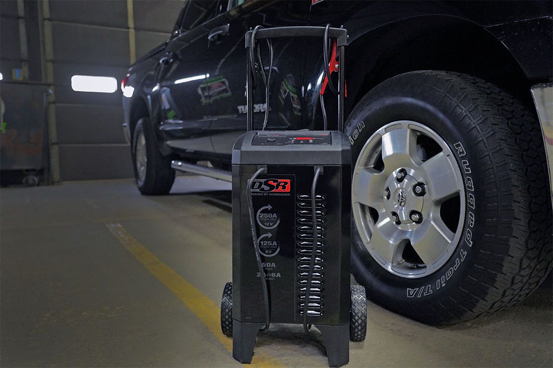 DSR PROSERIES Battery Charger Boosting/Charging/Maintaining, Auto, For