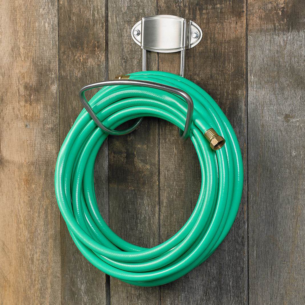 WESTWARD Garden Hose Hanger, Garden Hoses, Hose Capacity 175 ft (5/8 in