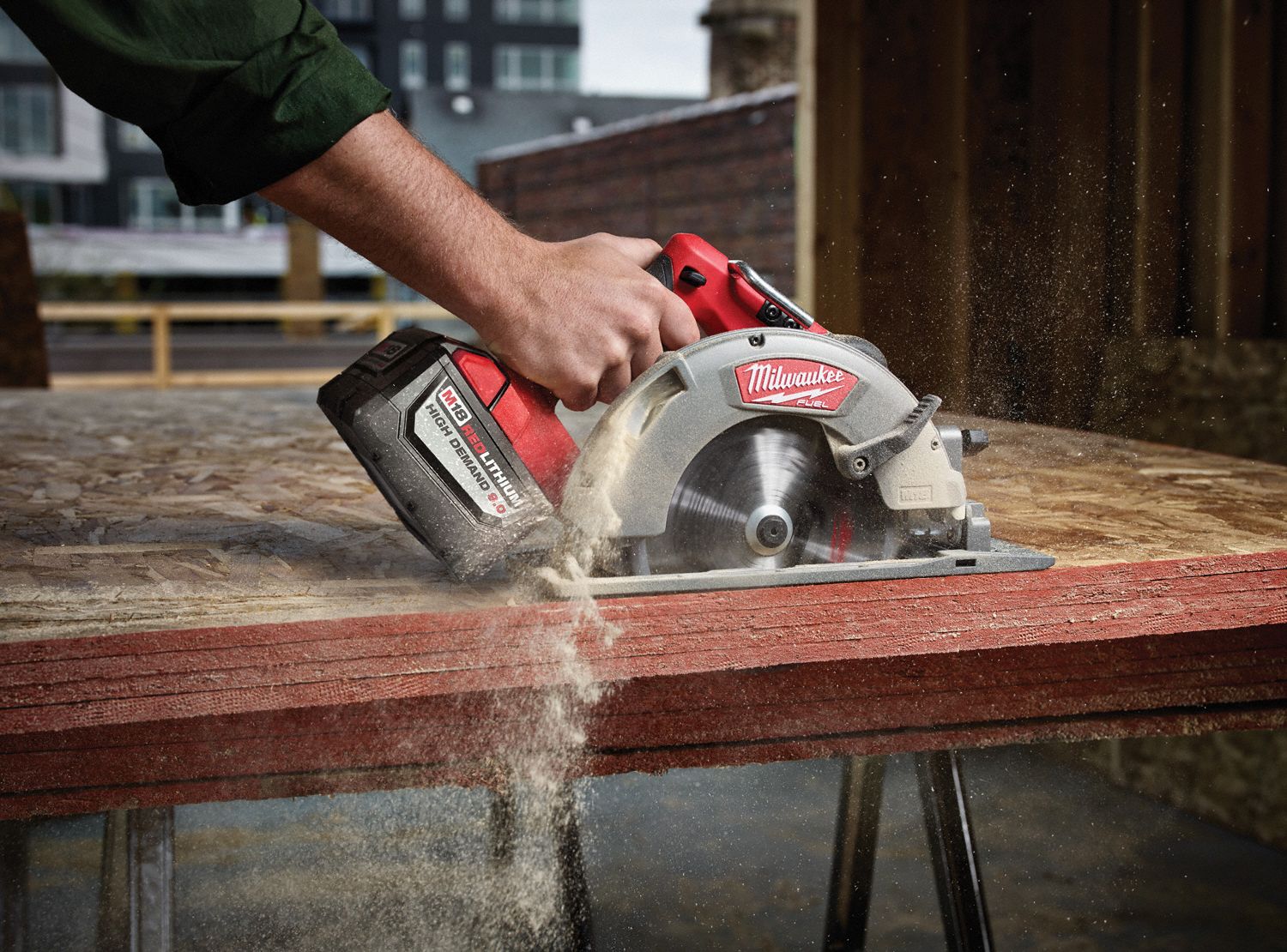 MILWAUKEE Cordless Circular Saw Kit, 7 1/4 in Blade Dia., Right Blade
