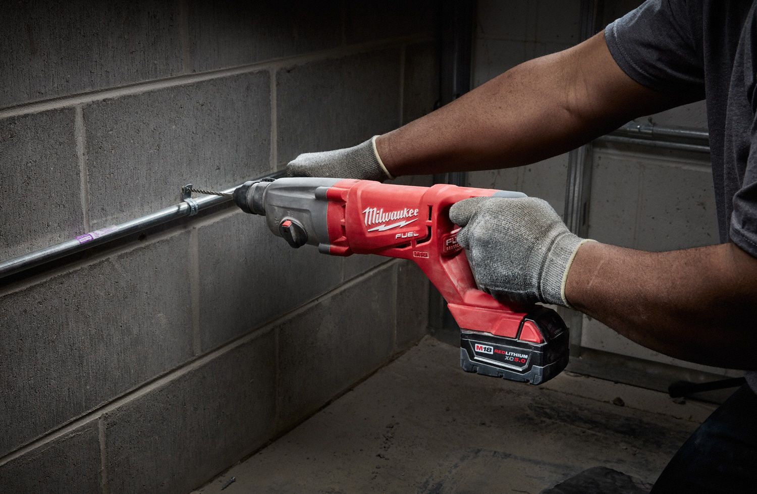 MILWAUKEE Cordless Rotary Hammer Kit, 18.0 V Voltage, 0 to 4400 Blows