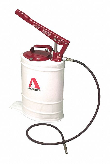Hand Operated Bucket Pump: Basic Pump with Discharge Hose