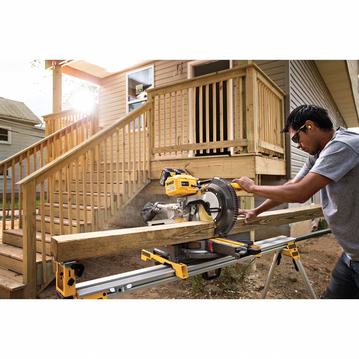 DEWALT Miter Saw Kit 12 in Blade Dia., Sliding, 50° Left to 60° Right