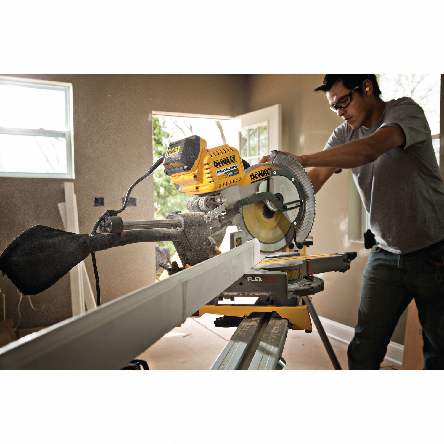 DEWALT Cordless, Miter Saw Kit, 12 in Blade Dia., Max. Blade Speed