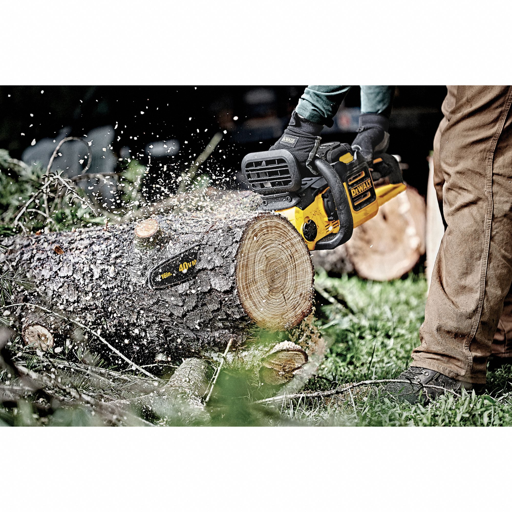 DEWALT 16", 40V, Battery Powered, Chain Saw, Battery Amperage 4.0Ah