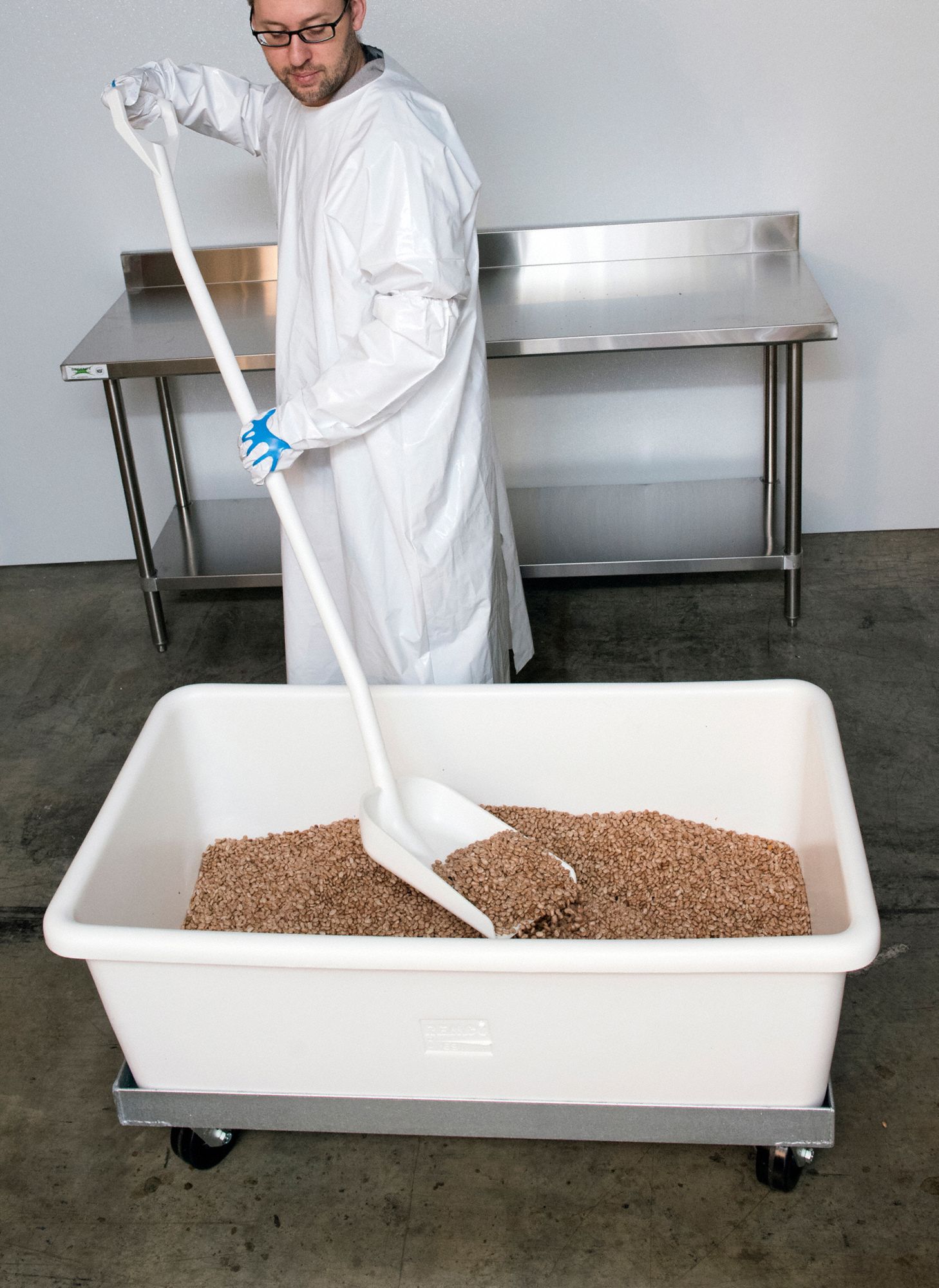 REMCO White, Transport Storage Tub, 10.2 cu ft 4LMJ869115 Grainger