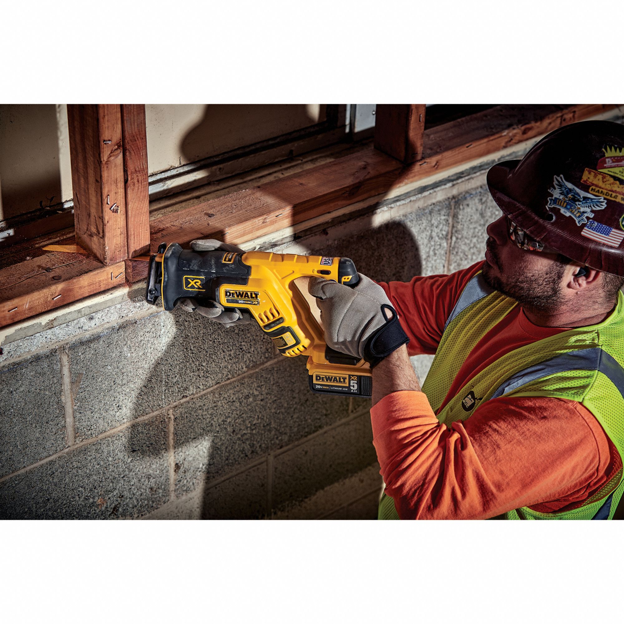 DEWALT Compact, Reciprocating Saw Kit, 1 1/8 in Stroke Length, 2,900