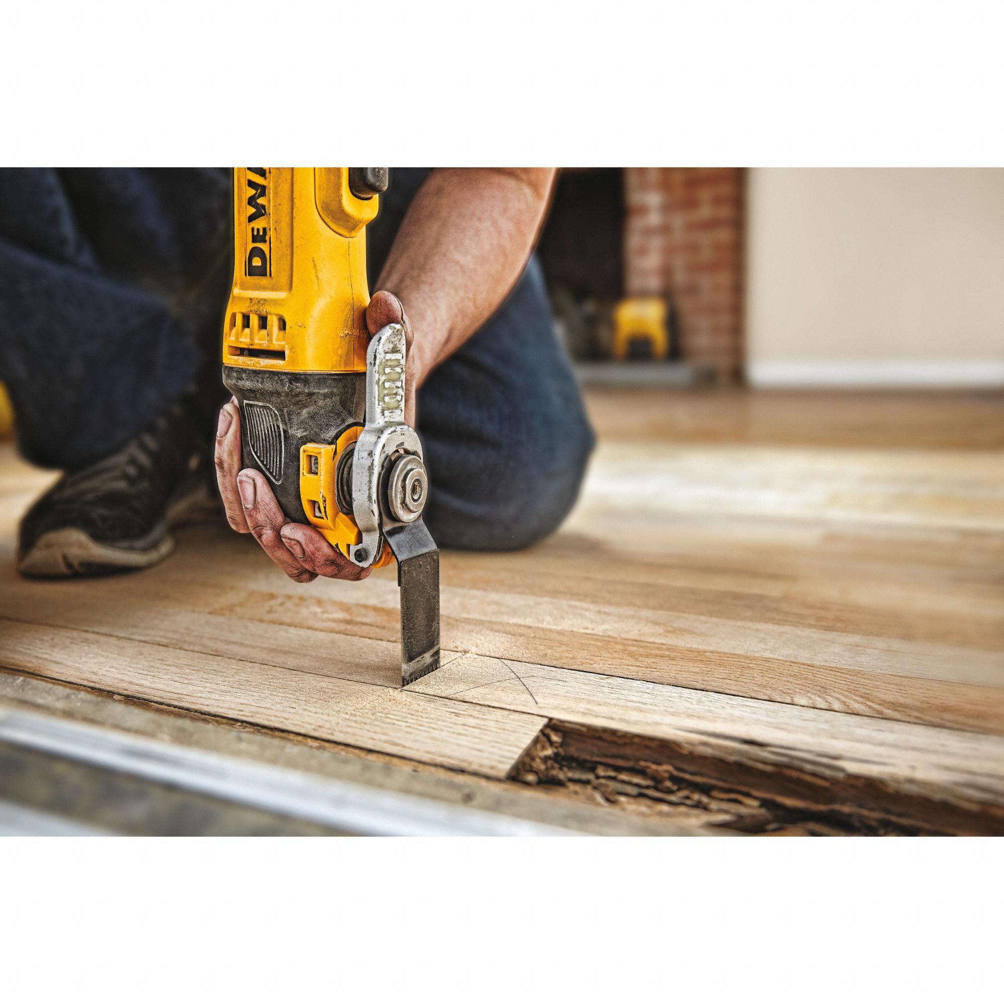 DEWALT Oscillating Tool Blade 1 1/4 in Blade Wd, 1 3/4 in Blade Lg