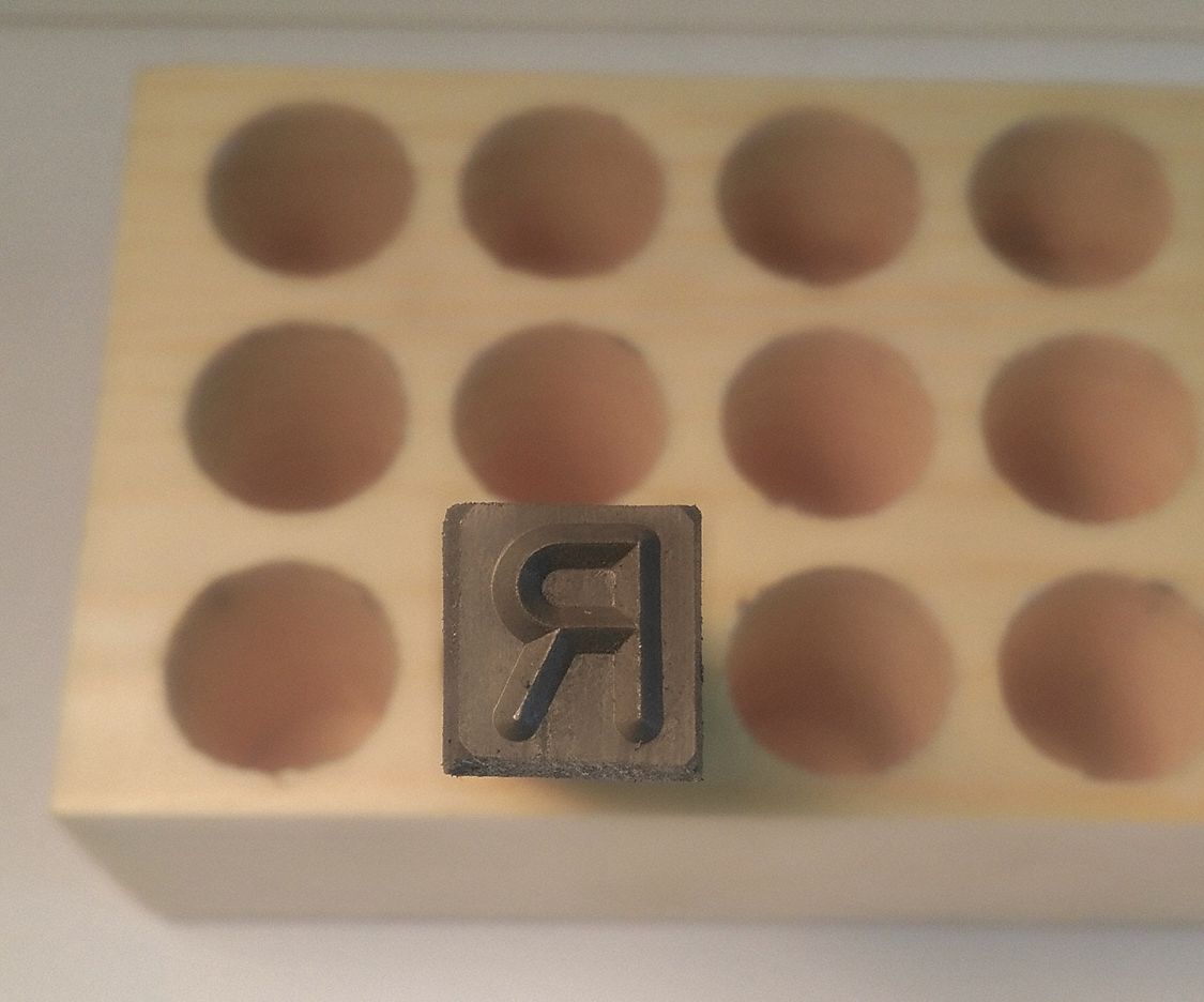 Hand Stamp Character: R, 1/4 in Character Ht, 3 in Shank Lg, Steel