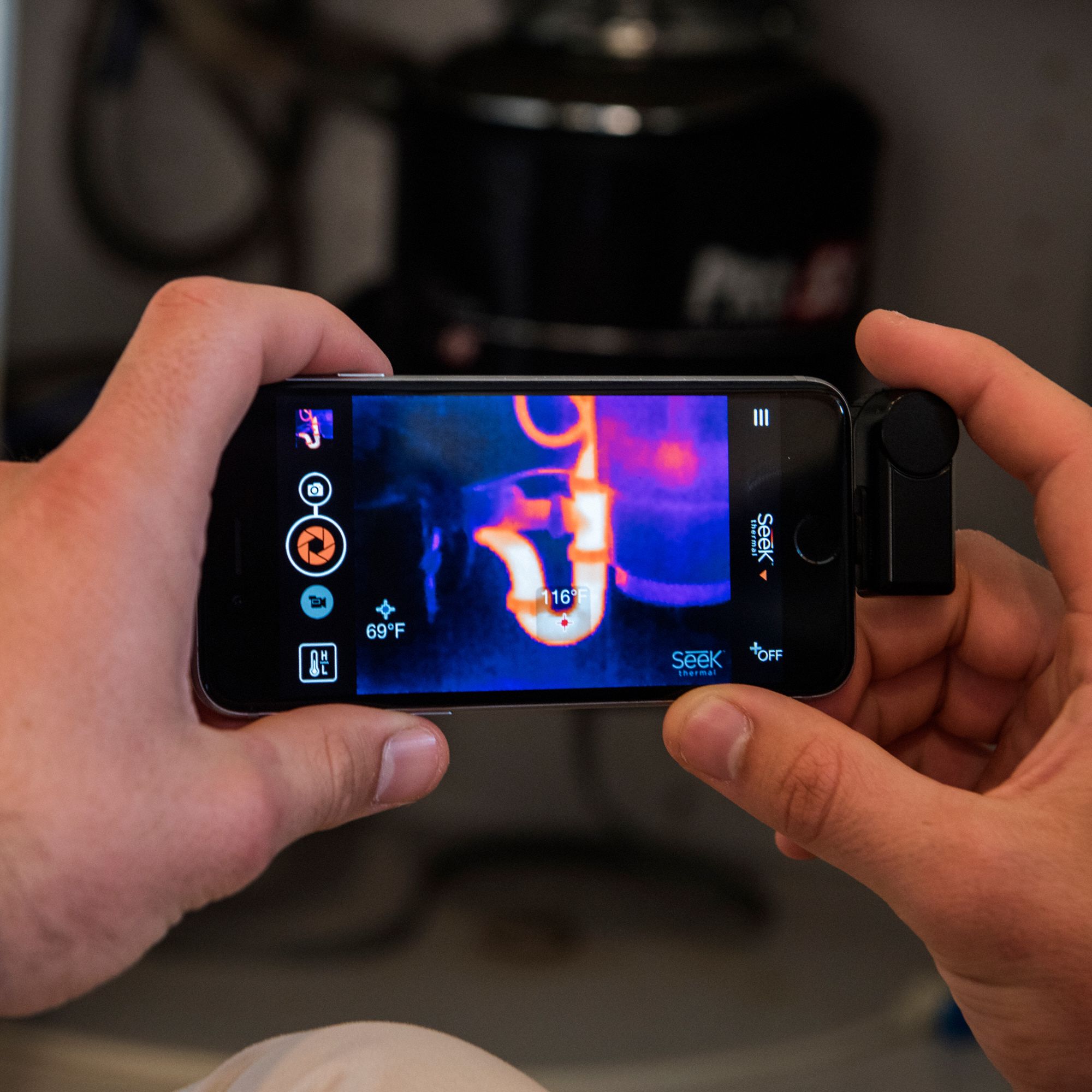 SEEK THERMAL Infrared Smart Phone Adapter for iOS Devices, Detector