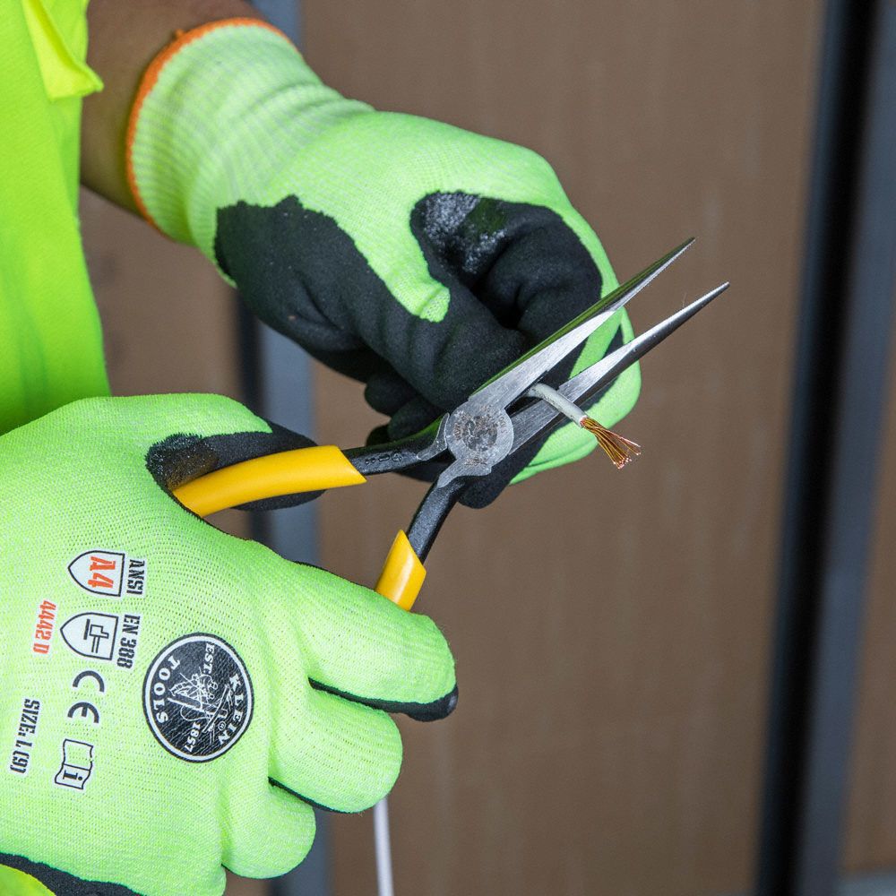 Needle Nose Plier 7-3/16 L Smooth