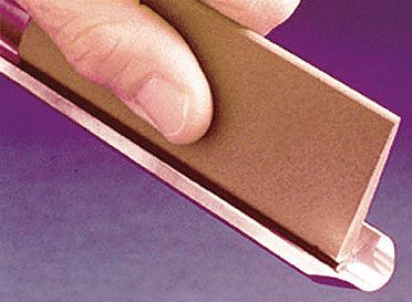 Slip Stone: Round, 4 in L x 1 3/4 in W x 3/8 in H, Hard Arkansas, Ultra Fine, HS4