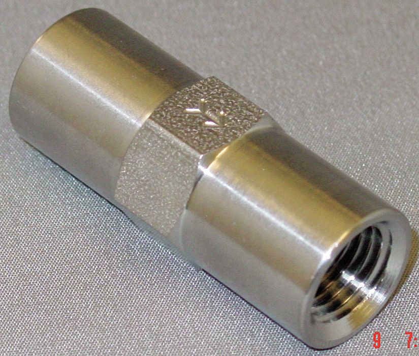 PISTON SPRING CHECK VALVE, PISTON, INLINE VALVE BODY, ¼ IN PIPE, FNPT X FNPT