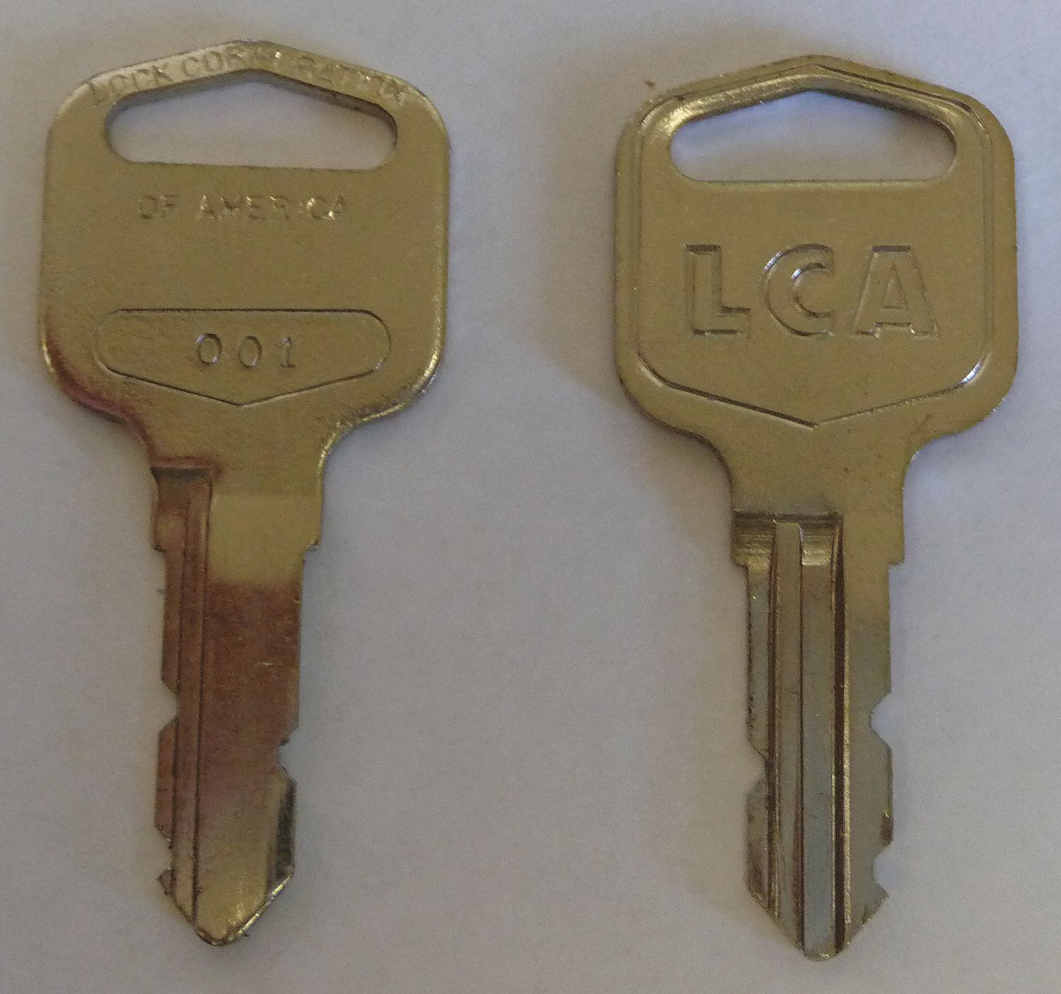 Built-In Keyed Locker Lock Control Key: M001 Control Key, LOCK CORP OF AMERICA, For M001, 1 Keys
