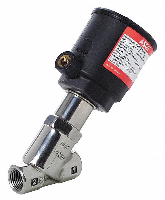 Angle Body Piston Valve: 2-Way, Normally Closed, 1 in Pipe Size, Stainless Steel Body