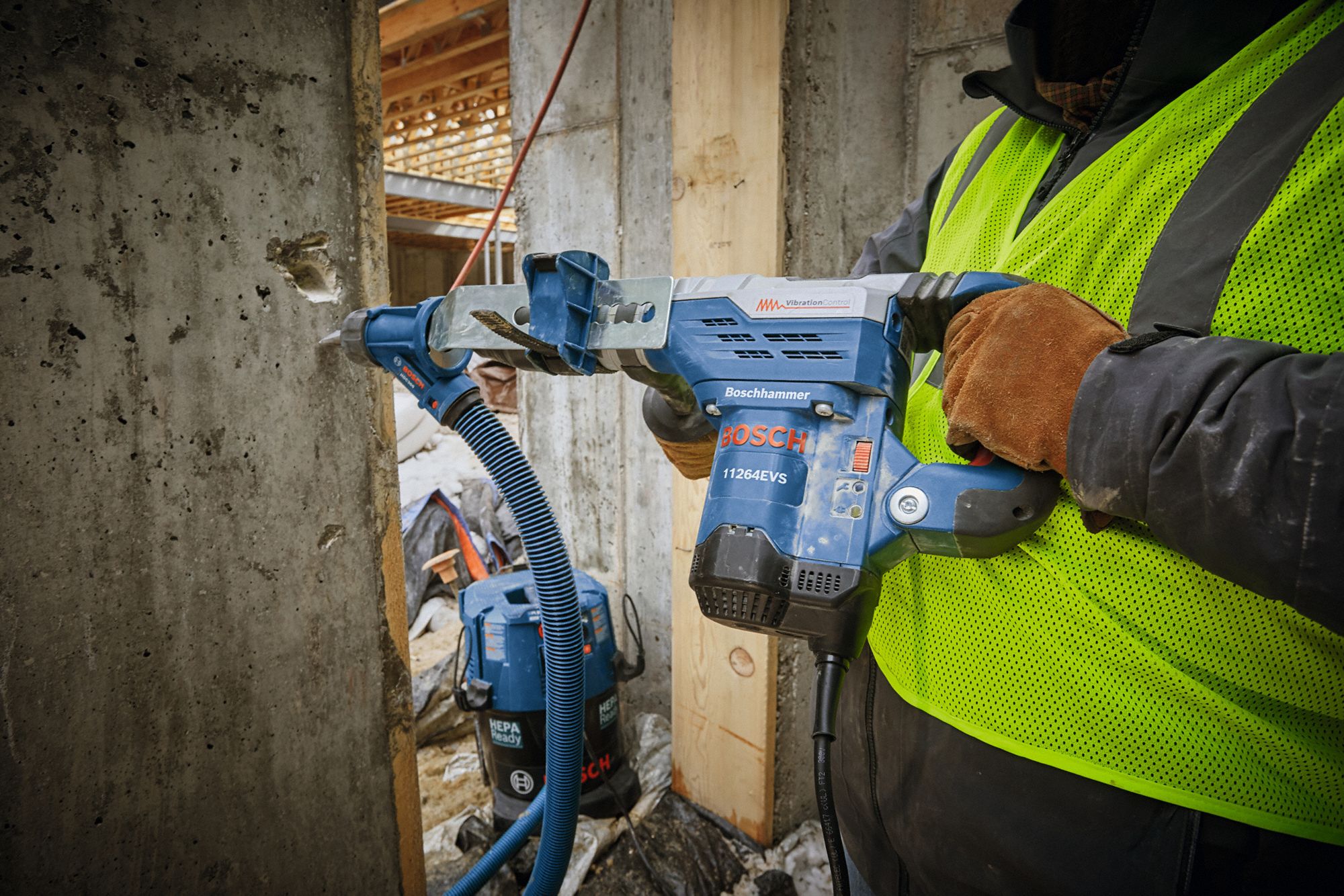 BOSCH Rotary Hammer Kit SDSMax, LShape, 1 5/8 in Capacity, 6.5 ftlb