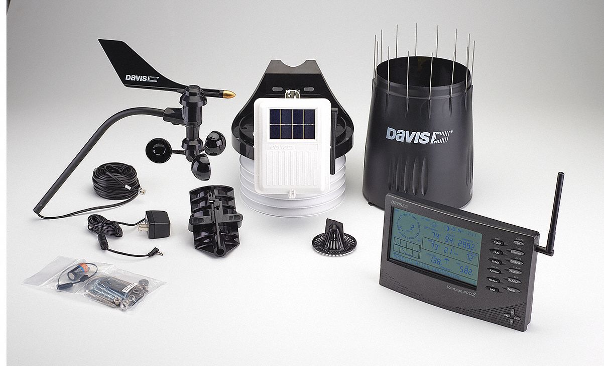 Cabled Weather Station: Vantage, LCD Transflective, 100 ft Range