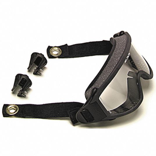 The buckle is in transparent polycarbonate. It is resistant to