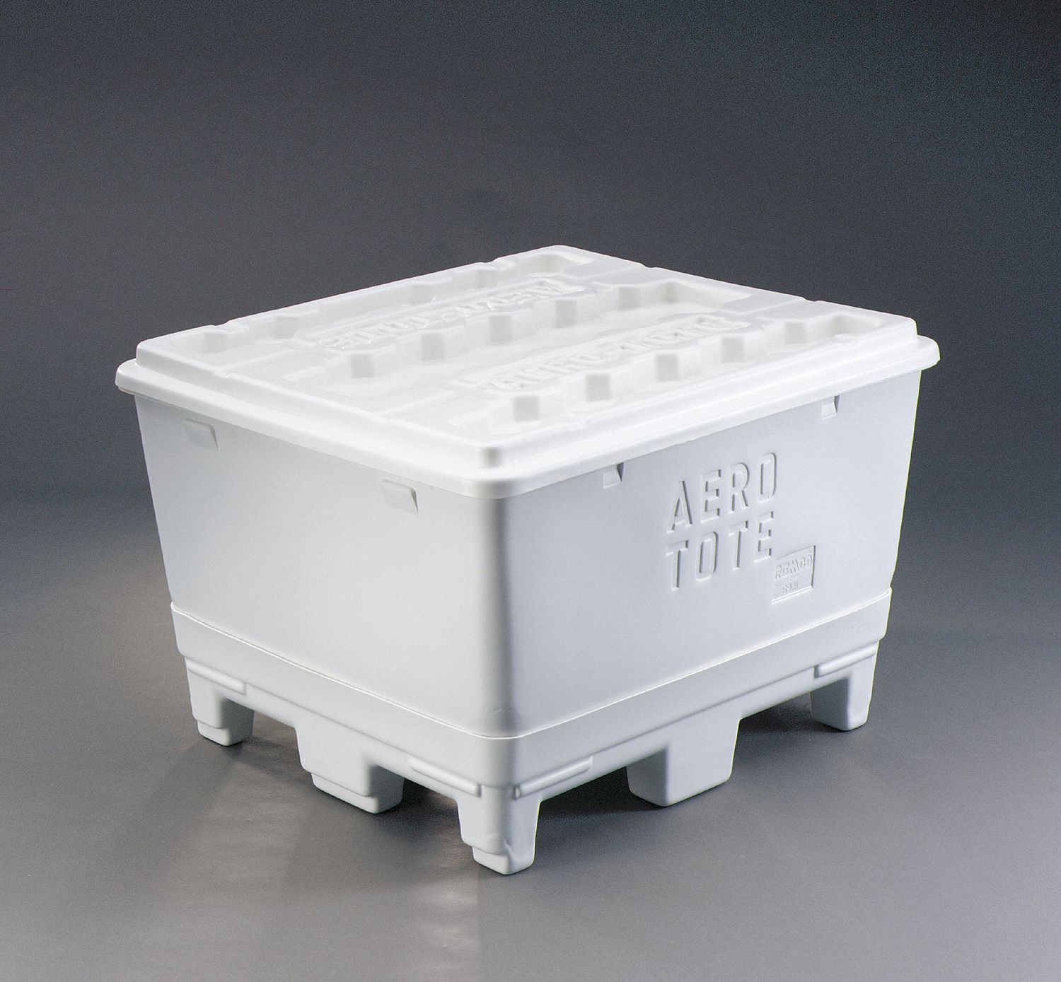 Lid: 41 1/4 in x 37 1/4 in, White, Plastic