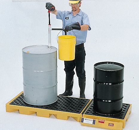 ULTRATECH Drum Spill Containment Pallet: For 3 Drums, 99 gal Spill ...