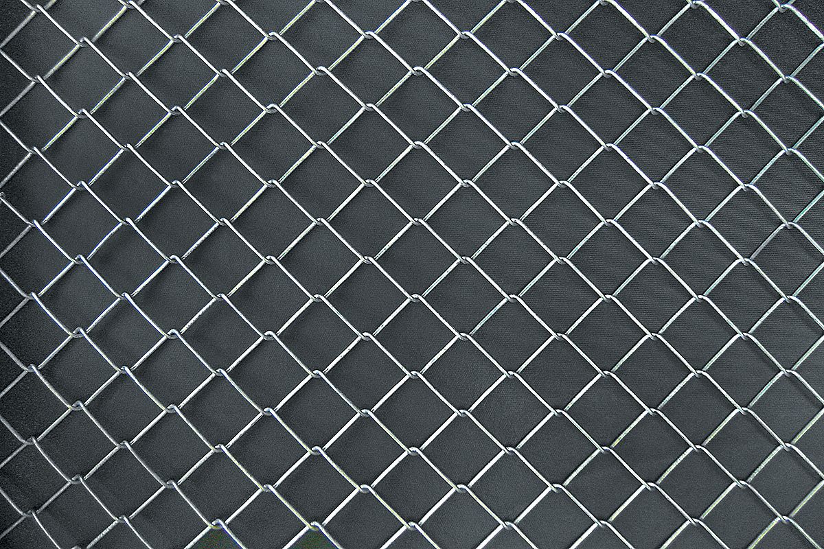 4LVK8 - Chain Link Fabric 4 ft H x 50 ft L