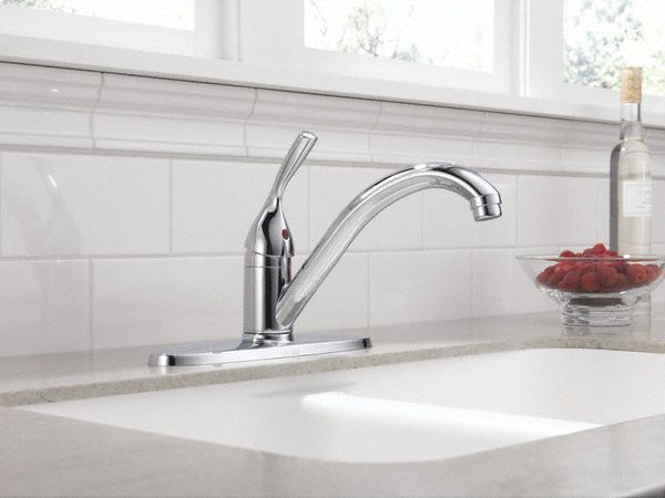 DELTA Chrome, Low Arc, Kitchen Sink Faucet, Manual Faucet Activation, 1