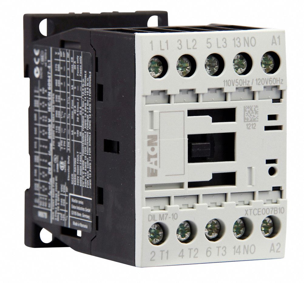 EATON 120V AC IEC Contactor; No. of Poles 3, Reversing No, 7