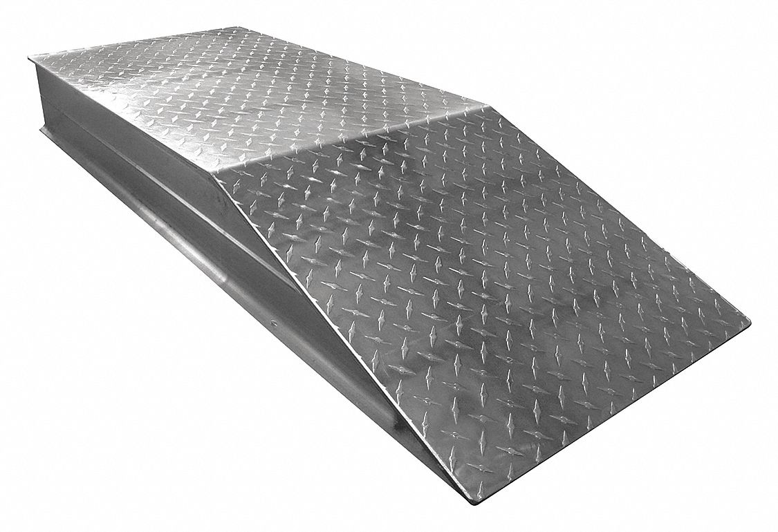 TRUCK WHEEL RISER, 4 FT OVERALL L, 18 IN OVERALL W, 6 IN OVERALL H, ALUMINUM, 2½ FT LEVEL L