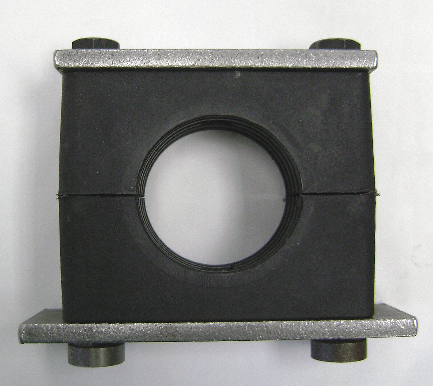 BEHRINGER PIPE SYSTEMS Tube Clamp Kit Rail Mount, 3 1/2 in Tube Size