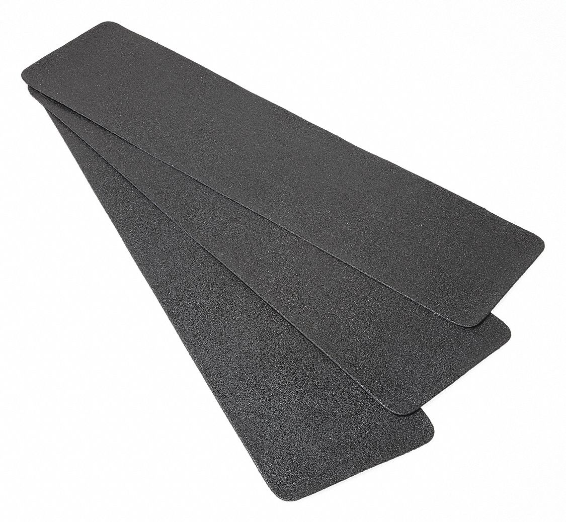 Anti slip aluminum oxide floor