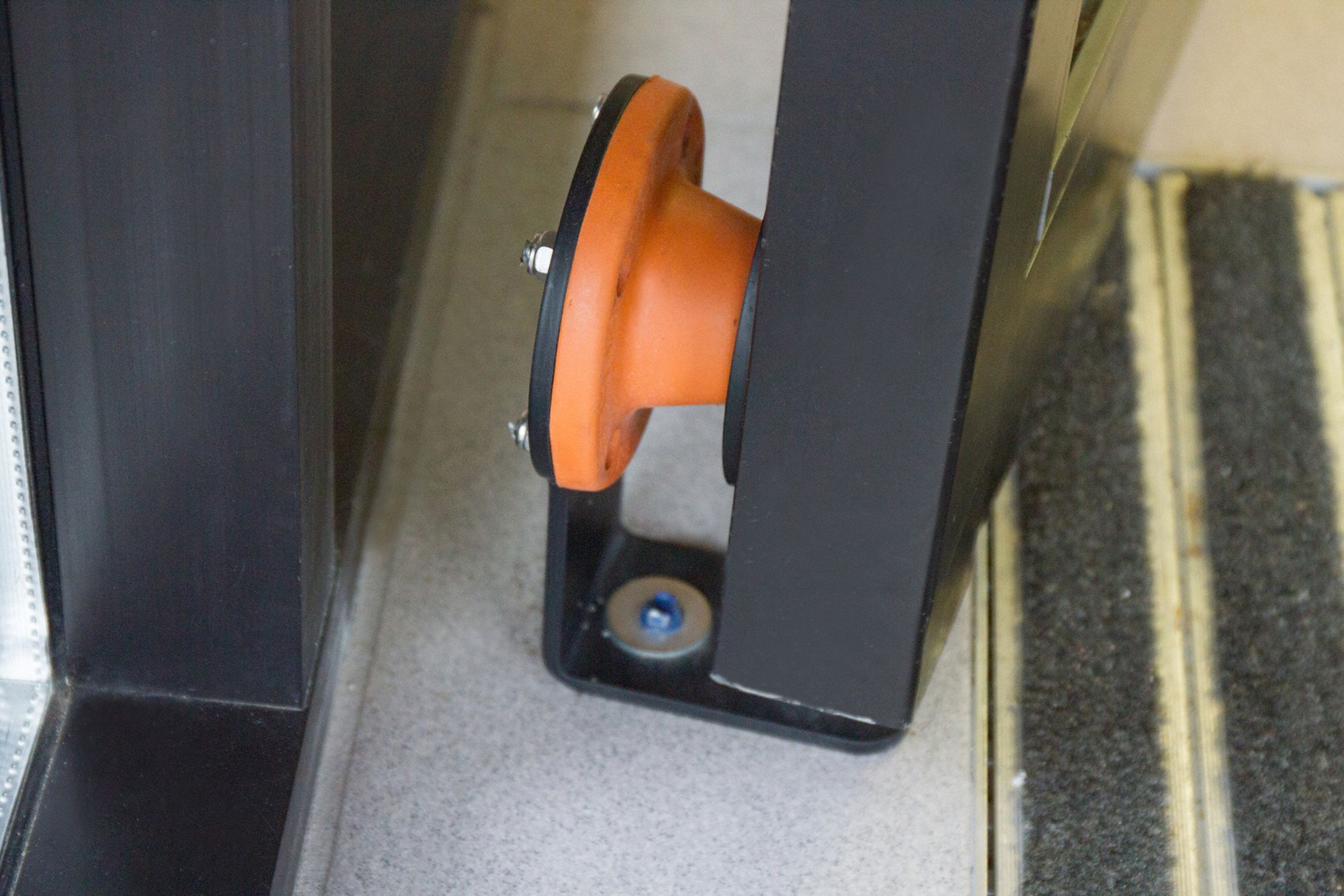 MAGMATE Door Holder Floor, EPDM Rubber, 3 1/2 in Holder Base