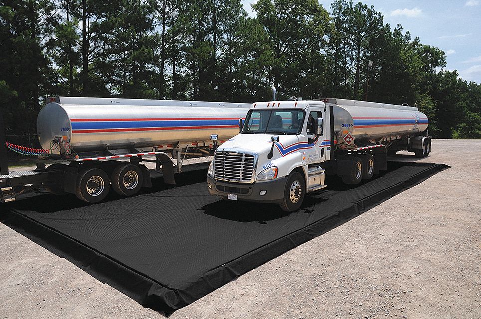 Spill Berm Barrier: Spill Berm Barrier, 4  Corner Sections /12 Straight Sections, -30°F