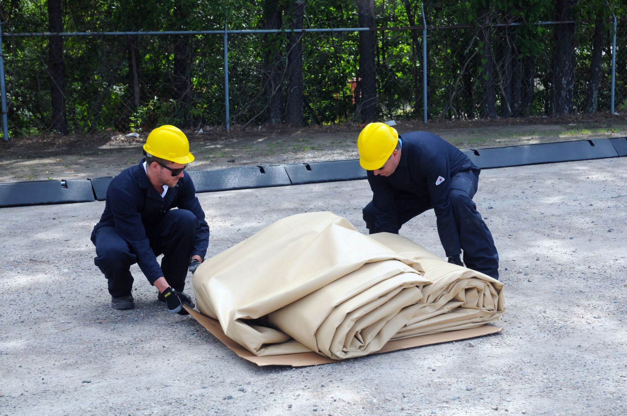 ULTRATECH Spill Control Berm Liner, 50 ft x 50 ft, PVC Coated Fabric