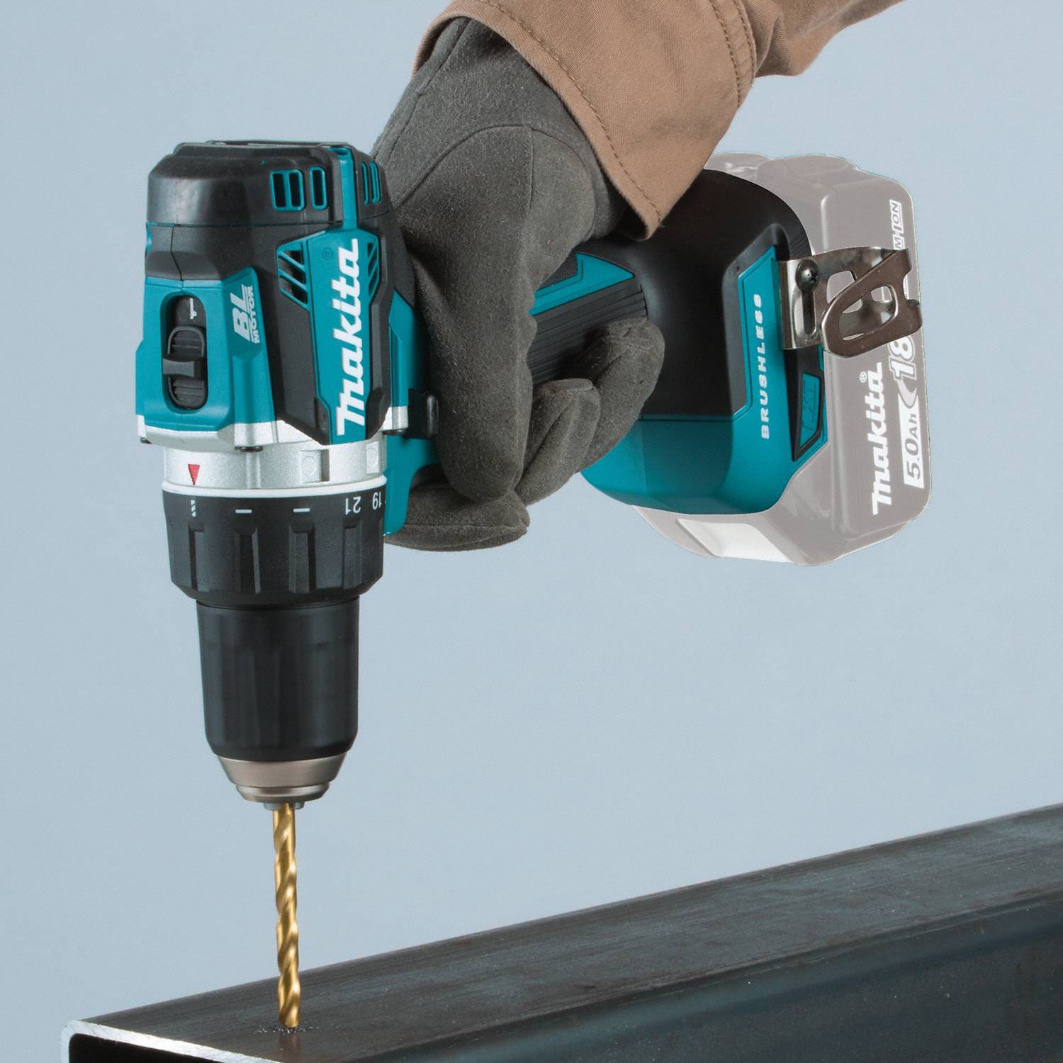 MAKITA Drill, Cordless, 0 inlb to 530 inlb, 1/2 in Chuck Size