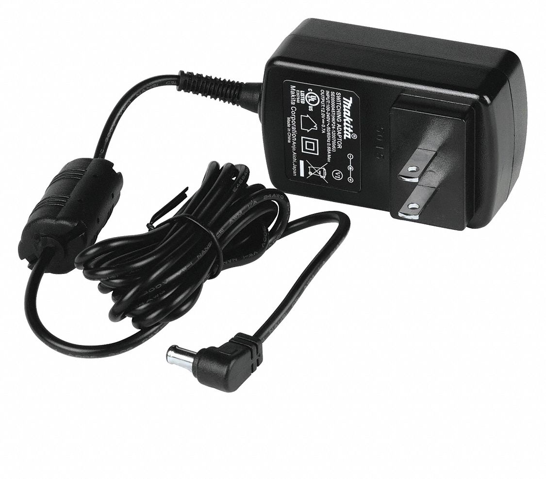 Plug-In Charger: 240V