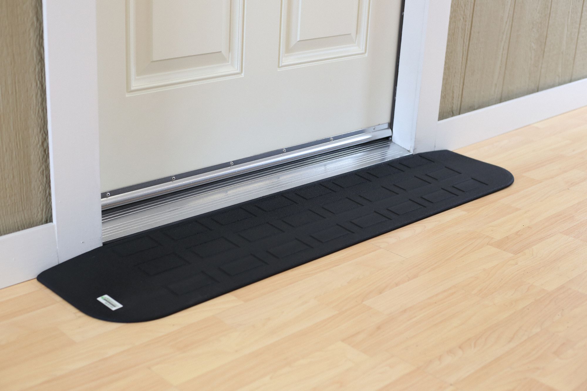 EZ EDGE ADA Compliant Ramp: Thresholds, Matte, 9 3/4 in Wd, 46 in Lg, 1 ...