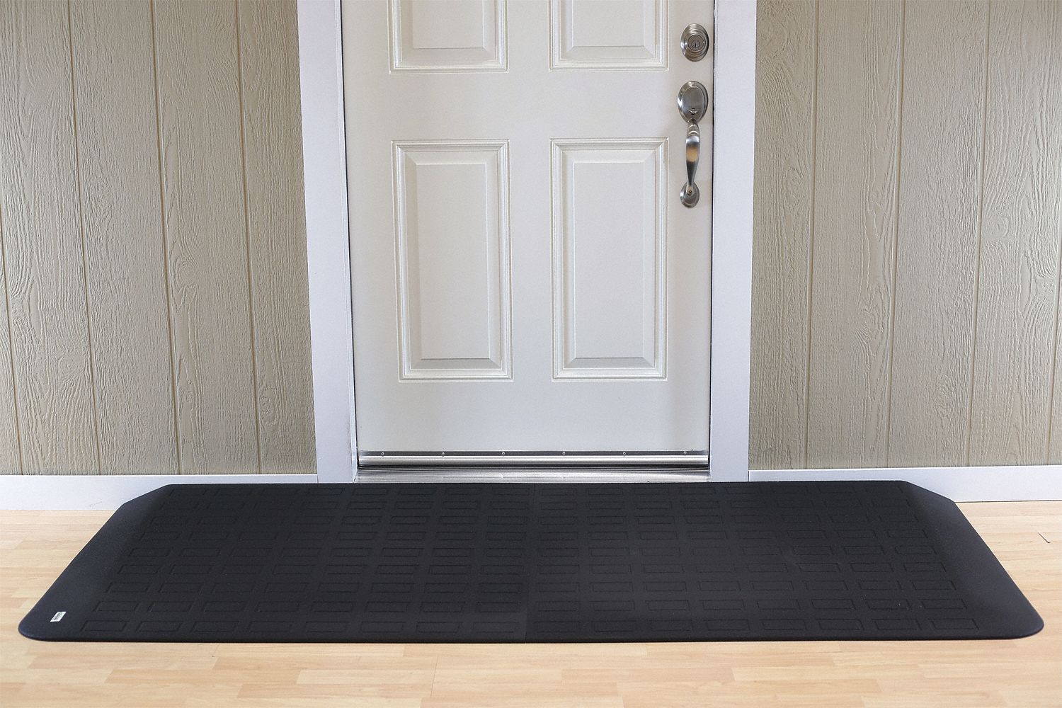 Door Ramp: 82 in Lg, ADA Compliant, Black, Rubber