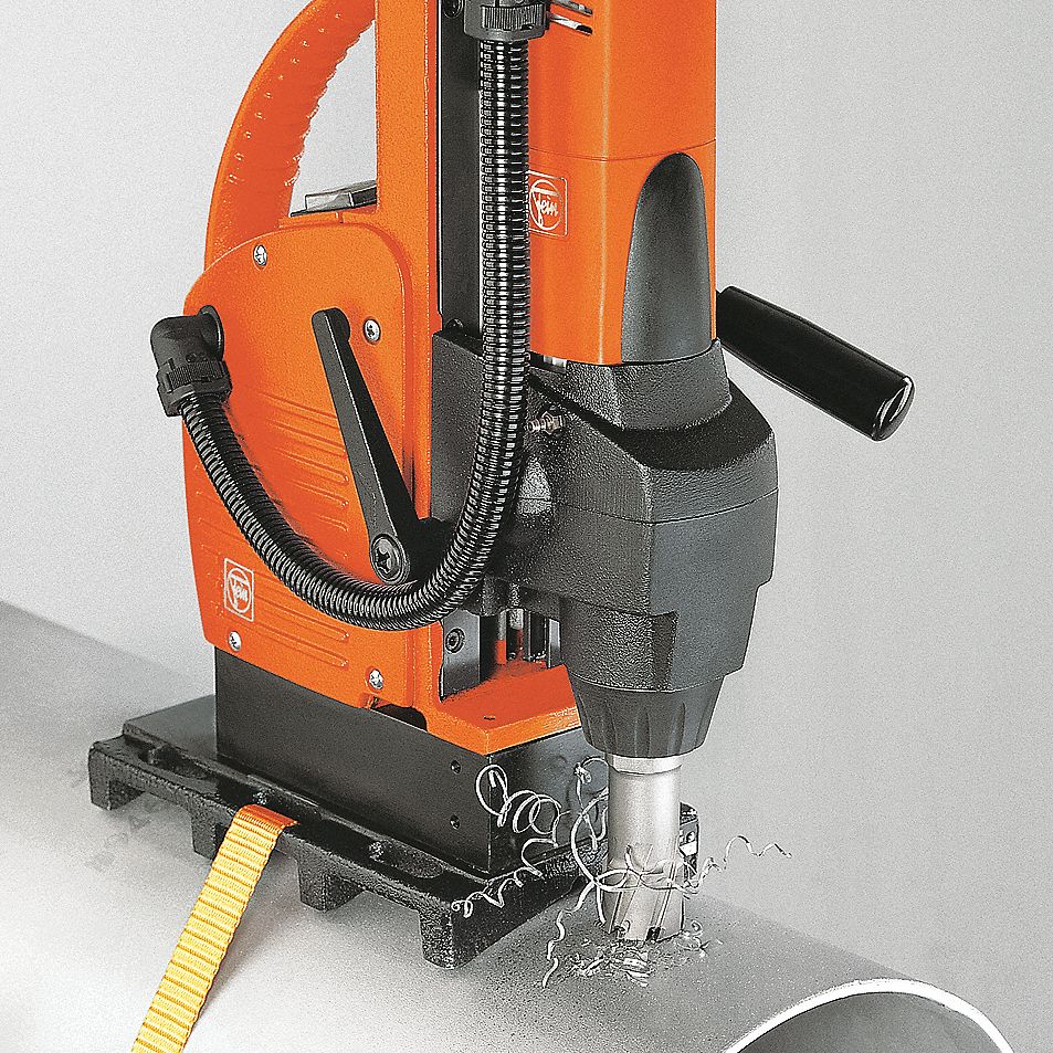 Pipe Clamp: 20UH20/20UH22/20UH23/21VJ79/472C16/484H52/4KYN6/4KYN8/4KYP3/54FH35 Compatible