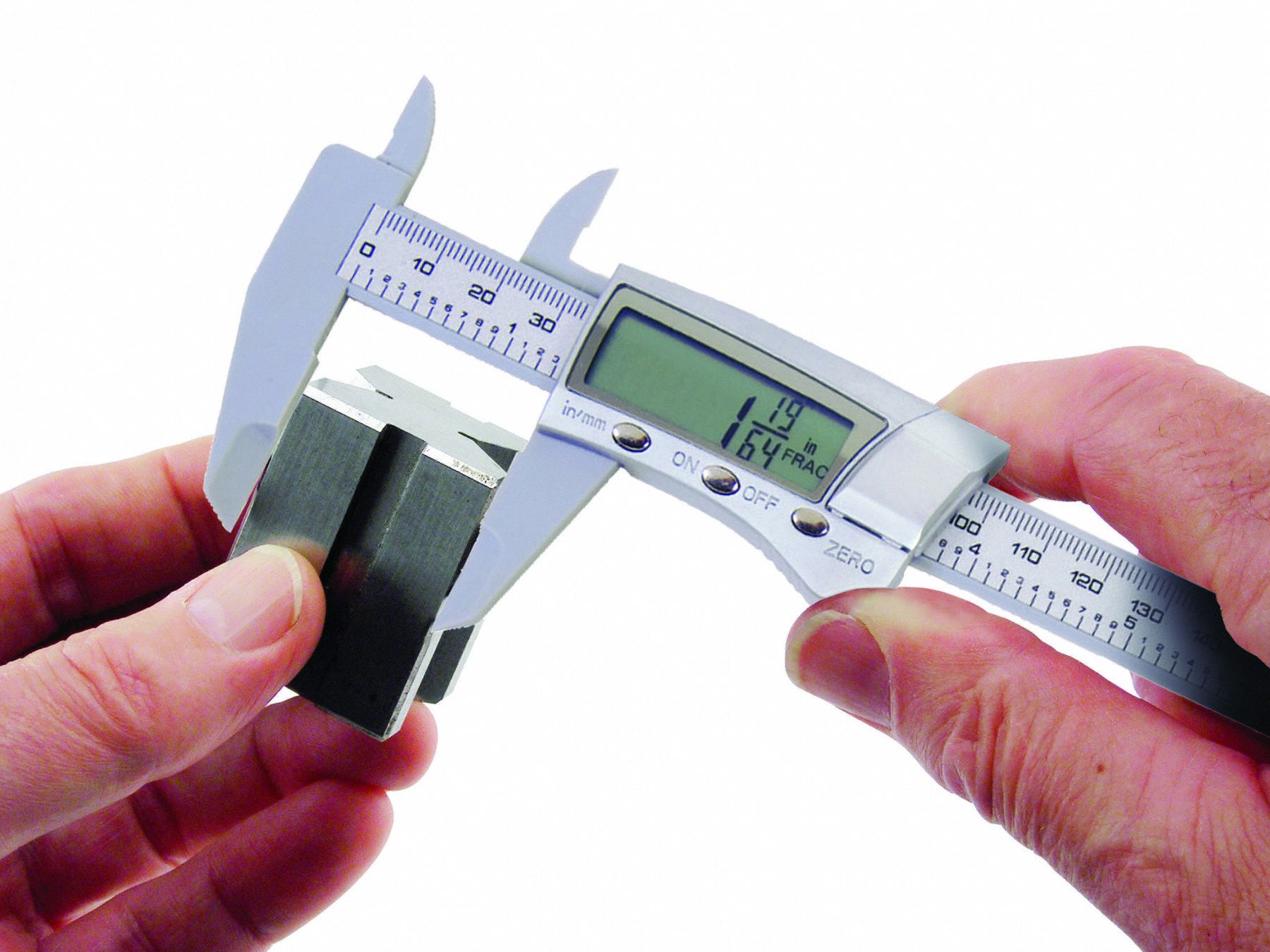 GENERAL TOOLS Fractional Digital Caliper 06 in /0153mm Range, 0.0005