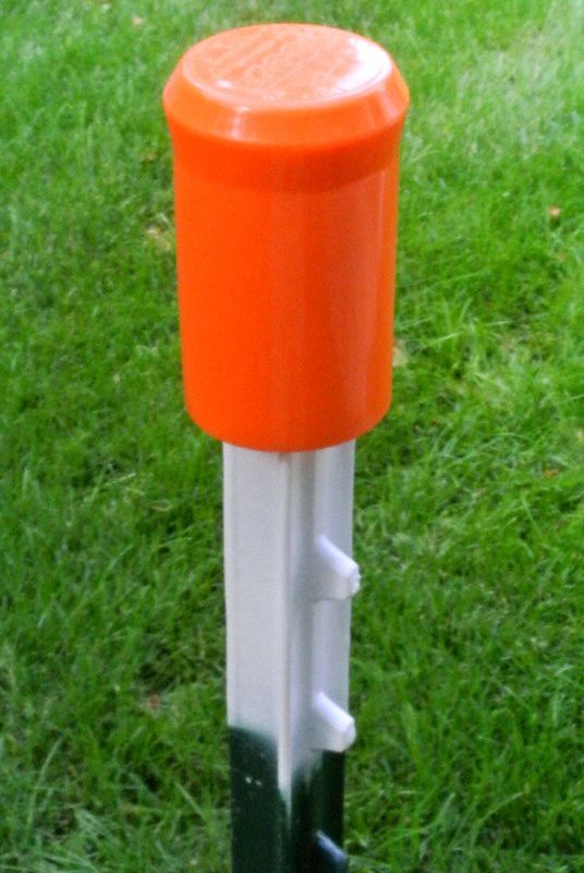 STAKE SAFE Post and Rebar Cap HDPE, 8 Gauge, Plain, 2 in Ht, 2 in Wd
