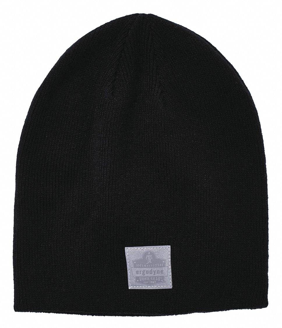 black fitted beanie