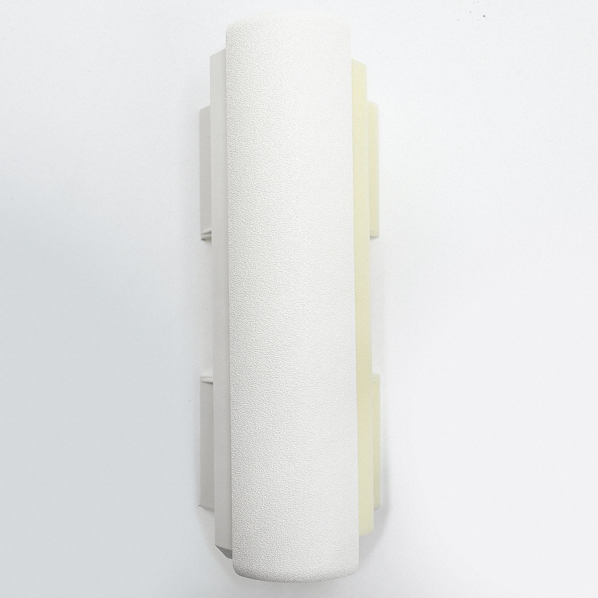 Corner: SCR-64, PETG, White, 8 in Overall Ht, 1 1/4 in Overall Lg