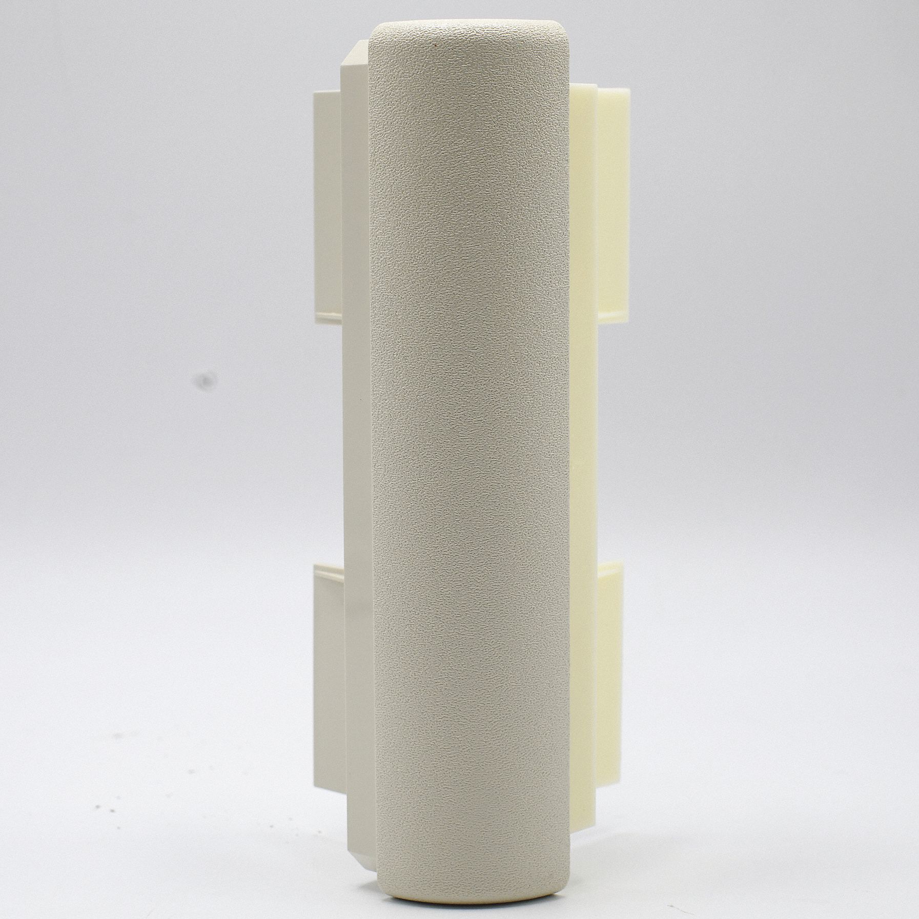 Corner: SCR-64, PETG, Eggshell, 8 in Overall Ht, 1 1/4 in Overall Lg