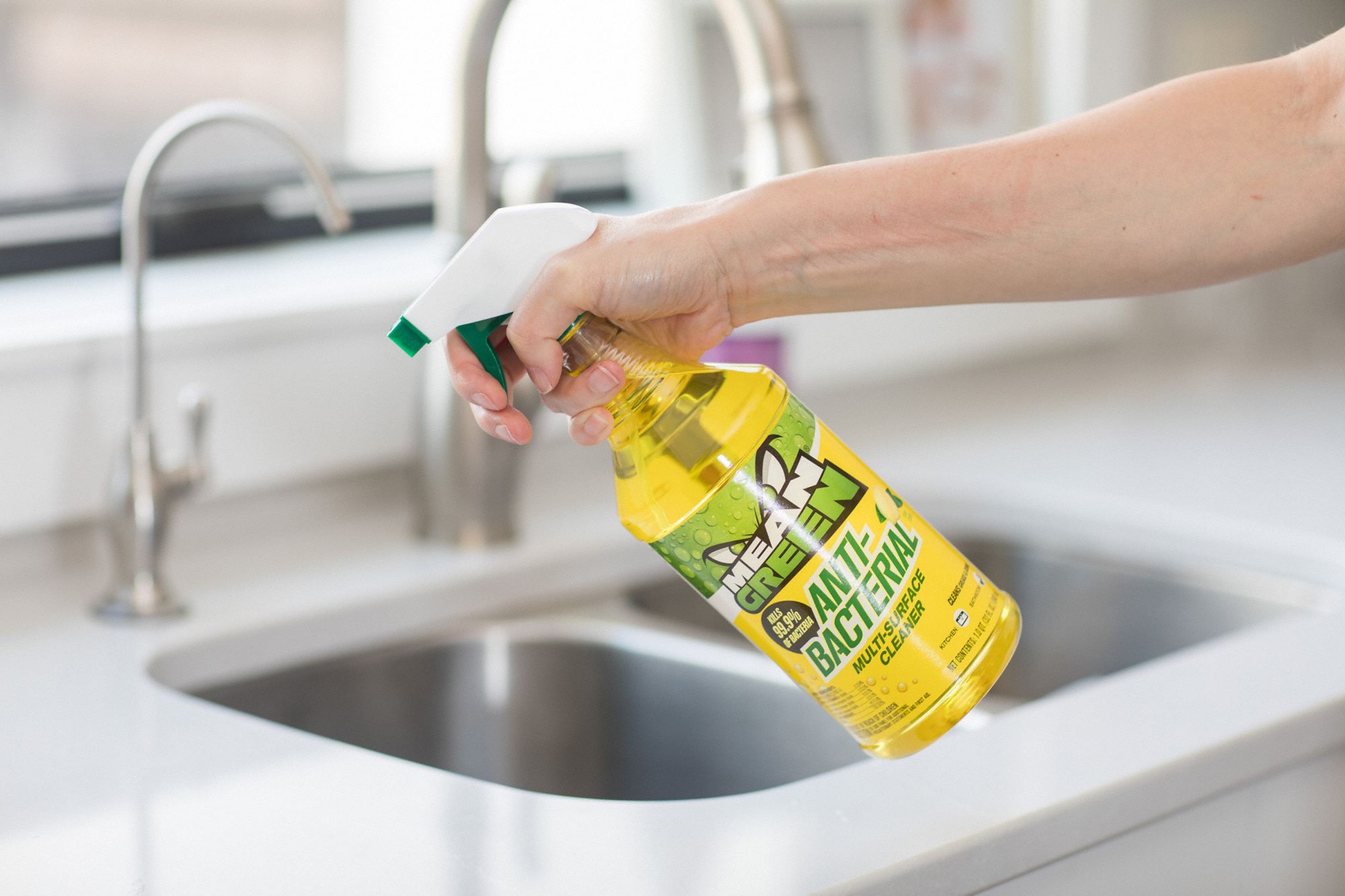 MEAN GREEN AntiBacterial Cleaner, 32 oz Container Size, Trigger Spray