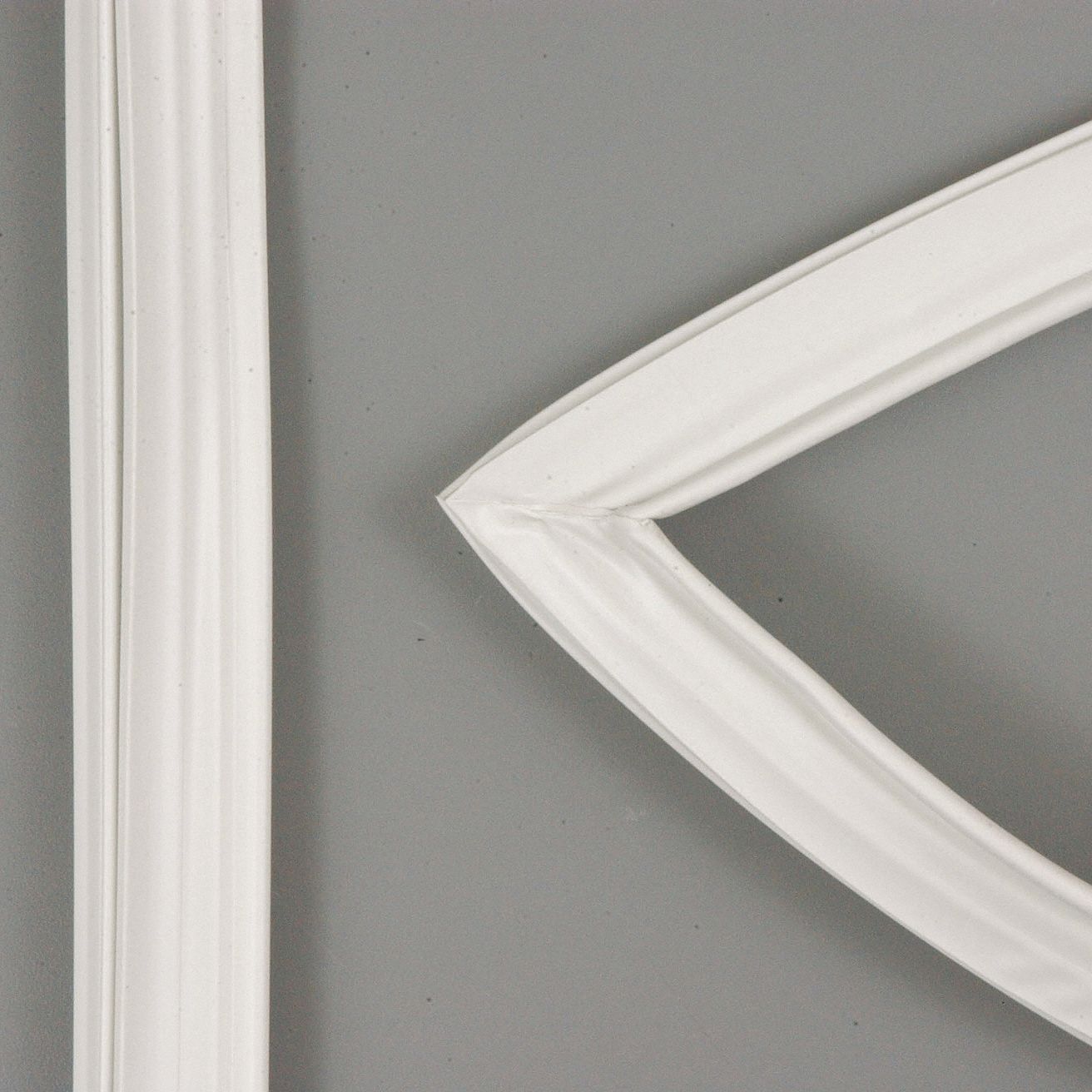 Refrigerator Door Gasket: Mfr Part # 2319264T