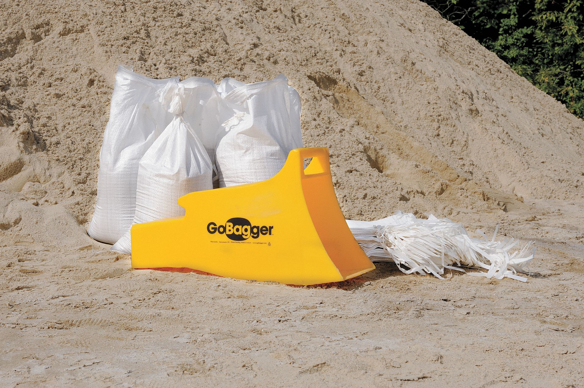 Sand Bag Filling Tool: Yellow, 26 in Overall Lg, 9 1/2 in Overall Wd