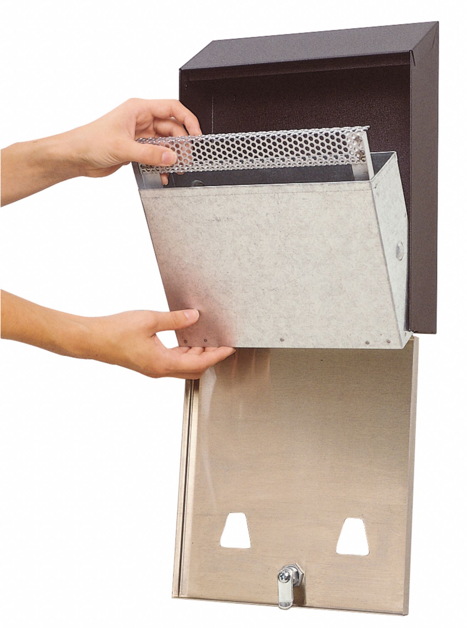 RUBBERMAID COMMERCIAL PRODUCTS Cigarette Receptacle 1 1/2 gal Capacity