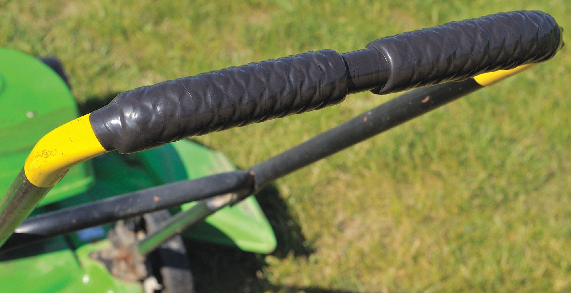 IMPACTO AntiVibration Grip Wrap 5XKV59066 Grainger