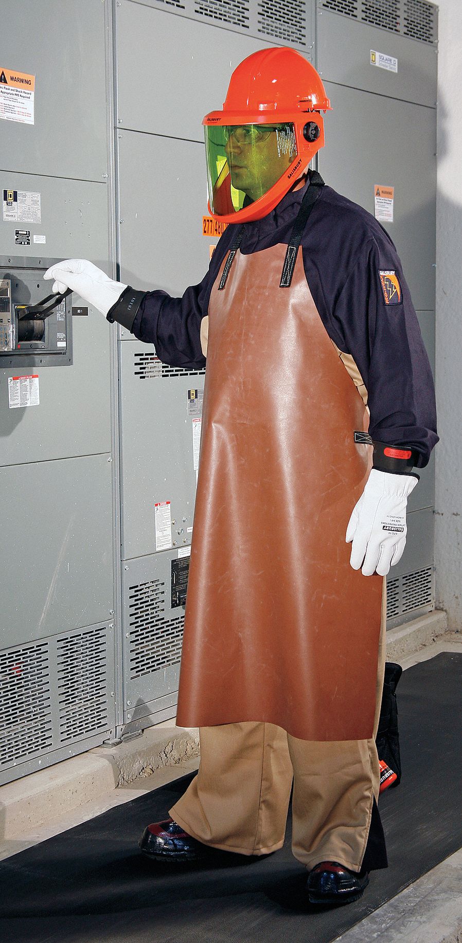 SALISBURY FlameResistant Insulating Apron, Rubber, Brown, 19 oz, 42 in