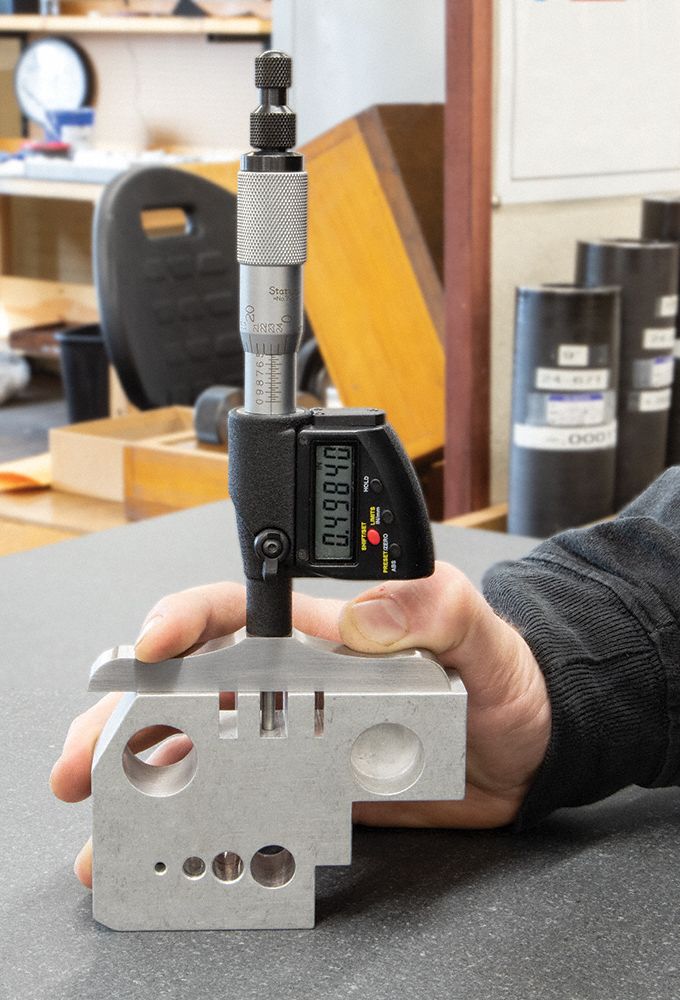 STARRETT Electronic Digital Micrometer Depth Gage 60KC40749.1BZ6RL