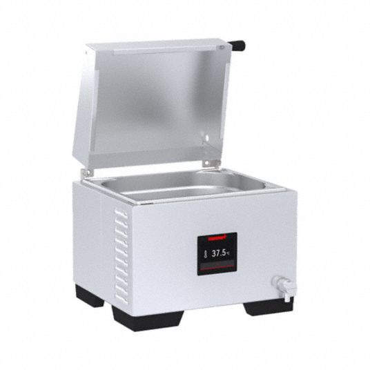 MEMMERT Waterbath 7 L Capacity Circulators and Water Baths, +/0.1°C